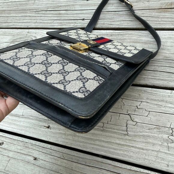 Authentic Gucci Parfums Sherry Line Monogram Women’s Crossbody Purse Bag - Picture 5 of 11